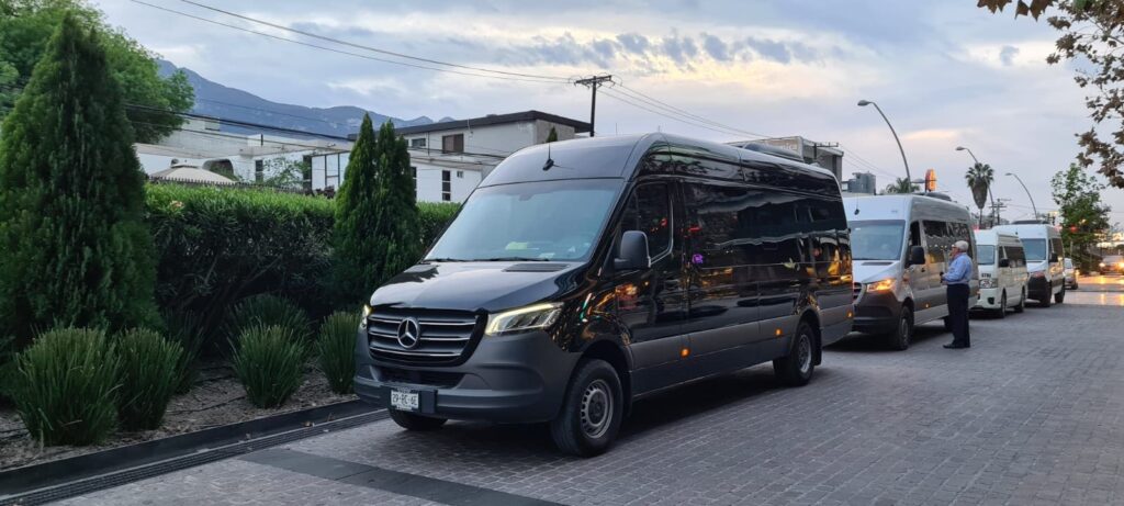 Transporte al Aeropuerto Mty